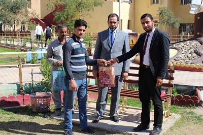 تكريم العاملين في الكلية